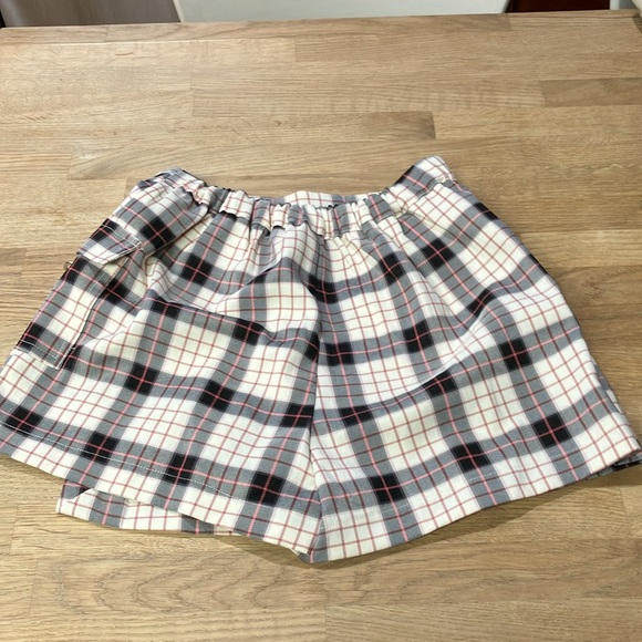 Forever 21 shorts women’s juniors plaid Pleated with Skirt in front Size:S - Picture 6 of 11